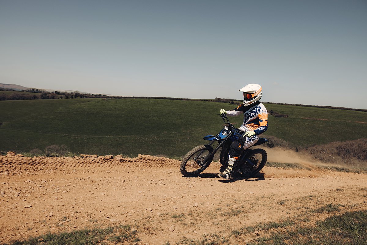 talaria sting r mx4